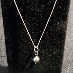 Gray Pearl Necklace